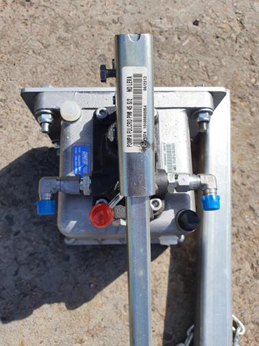Double Acting Hydraulic Hand Pump image 4
